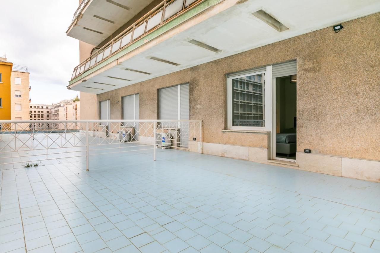 باليرمو Grattacielo Ina Apartments المظهر الخارجي الصورة